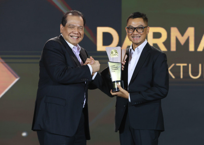 Hattrick! Dirut PLN Darmawan Prasodjo Kembali Dinobatkan Jadi CEO Of The Year 2024