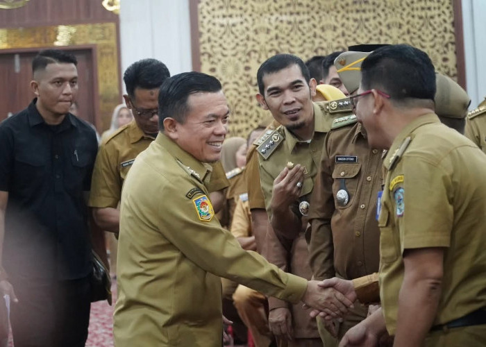 Buka Rakor Camat Se-Provinsi Jambi 2026, Al Haris Sebut Camat Harus Kuasai Wilayah dan Jadi Garda Terdepan 
