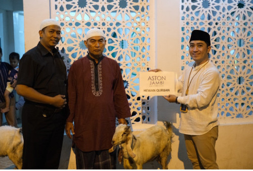 Konsisten Berbagi Hewan Kurban Setiap Tahun, Hotel Aston Jambi Rayakan Idul Adha 1443 H