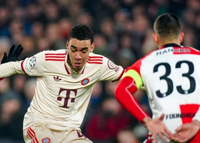 Hasil Liga Champions: Bayern Munchen Dibantai Feyenoord 0-3, Gimenez Borong Dua Gol!