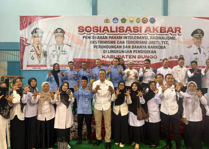 Brigjen Pol Asep Saepudin Ingatkan 2.500 Pelajar Bungo Soal Ancaman Vape Zombie, Ajak Jadi Generasi Tangguh