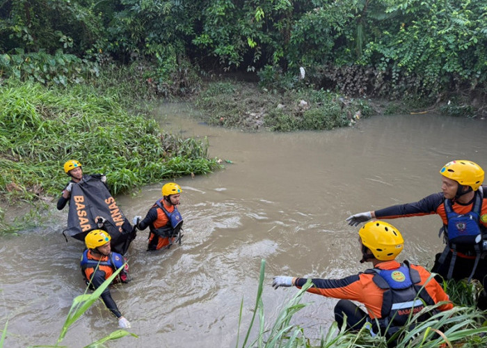 Terseret Arus Saat Hujan Lebat, Bocah 7 Tahun di Jambi Ditemukan Tak Bernyawa 2,5 Km dari Lokasi