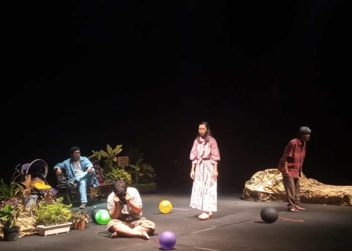 Sanggar HIMA Bahasa Indonesia Unbari Kembali Hadir Tunjukkan Eksistensinya di Panggung Teater