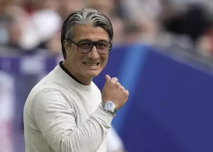   Strategi Jitu Murat Yakin: Pemain Pengganti Jadi Kunci Swiss Gilas Bosnia 4-1