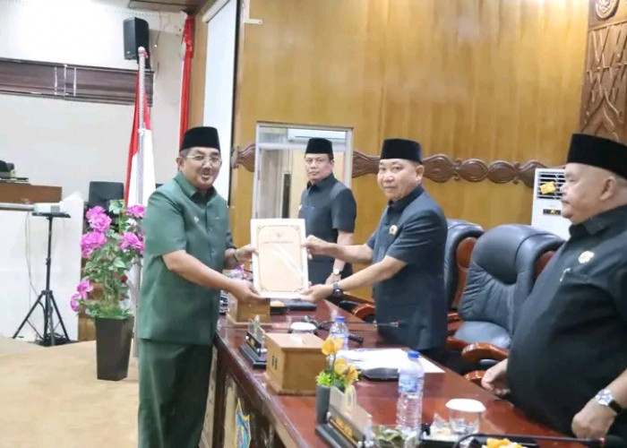 Bupati Anwar Sadat Sampaikan Nota Pengantar Ranperda Pertanggungjawaban APBD 2025 pada Rapat Paripurna 
