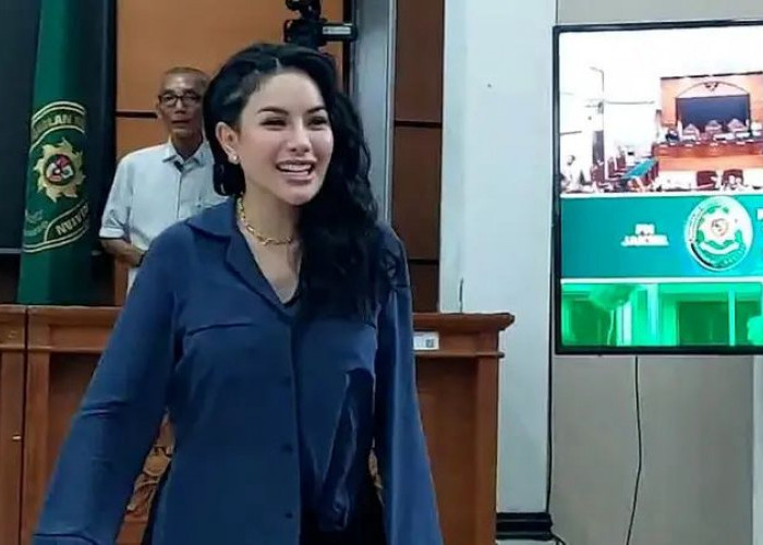 Nikita Mirzani Divonis 4 Tahun Penjara dan Denda Rp1 Miliar dalam Kasus Pemerasan