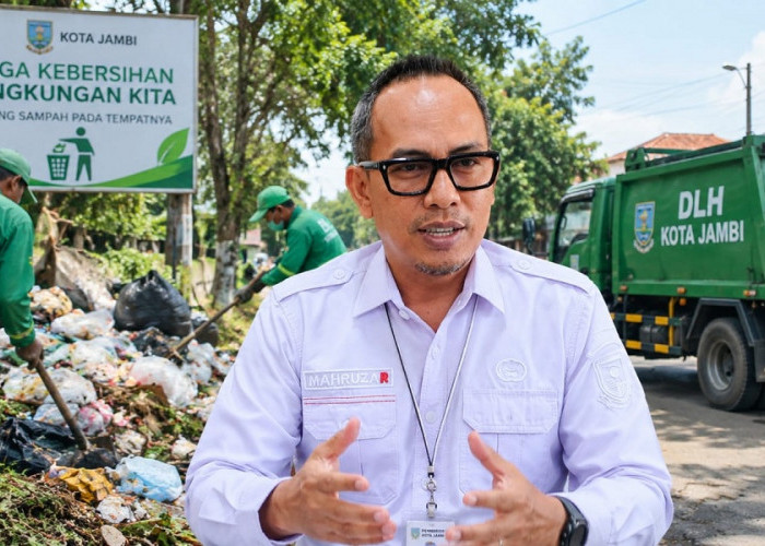 DLH Kota Jambi Soroti Warga Luar Kota Buang Sampah Sembarangan, Camat dan Lurah Diminta Bertindak