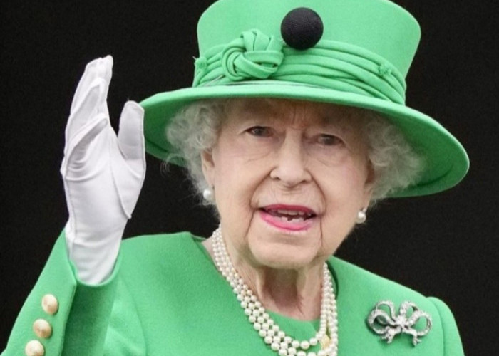 Ratu Elizabeth II Meninggal Dunia, Masyarakat Inggris Berduka