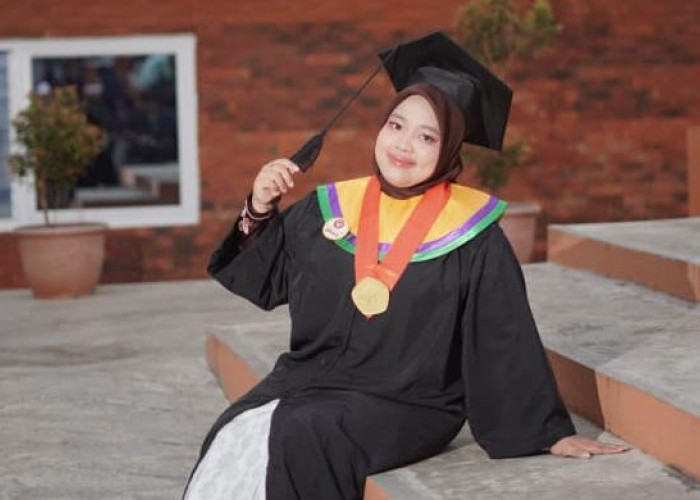 Sempat Tak Direstui Ortu hingga Mengajar Suku Anak Dalam, Ini Rai Agistha Erdiana Peraih IPK 3,99 di UNJA