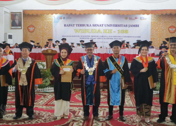 4 Wisudawan Terbaik Wisuda Ke-108 UNJA