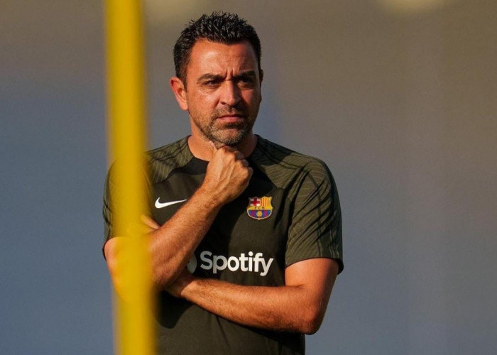 Xavi Hernandez Berubah Pikiran, Putuskan Tetap Bertahan di Barcelona