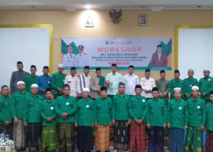 Bupati Batanghari M Fadhil Buka Workshop Dai se Kabupaten Batanghari