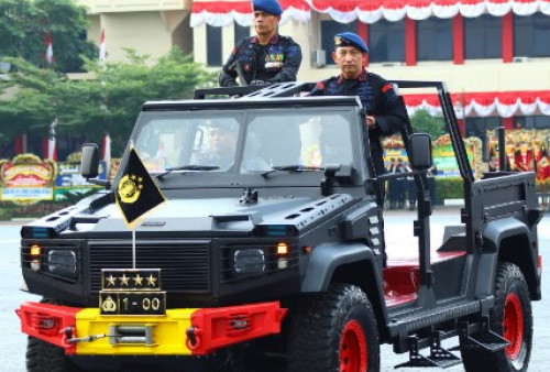 Korps Brimob Polri Resmi Dijabat Jenderal Bintang Tiga, Kapolri: Berikan Pelayanan Terbaik