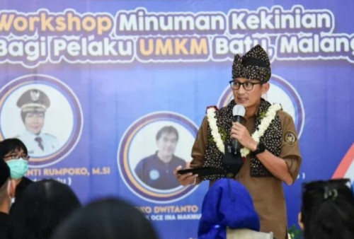 Sandiaga Uno Soroti Produk Minuman Saat Kunjungi Pelatihan UMKM di Malang