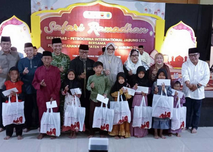 Safari Ramadan 1447 H di Tanjab Timur, SKK Migas PetroChina Santuni 100 Anak Yatim