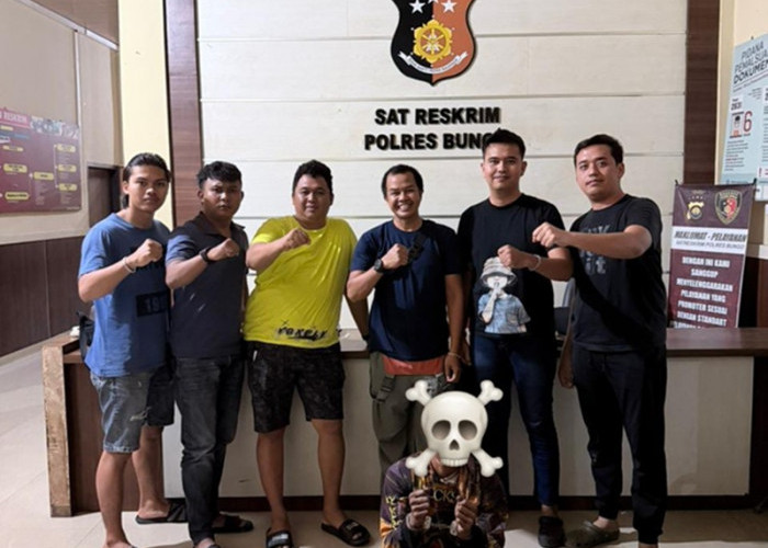 Terungkap! Mobil Avanza Dibakar Dini Hari di Bungo, Polisi Tangkap Pria 37 Tahun