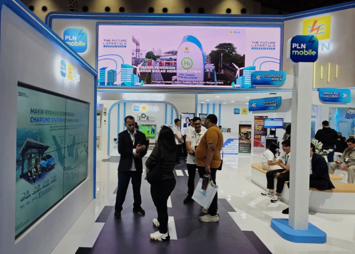 PLN Tebar Promo EV Deals Selama IIMS 2025, Beli Kendaraan Listrik Dapat E-Voucher Hingga Rp2 Juta