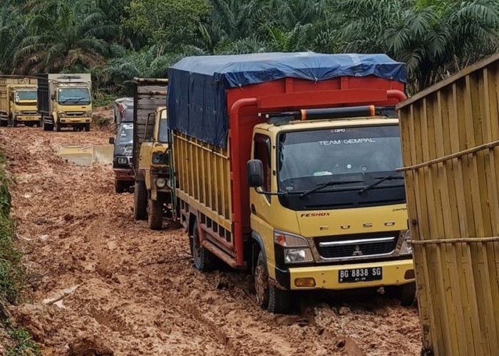 Penertiban Sumur Minyak Ilegal di Senami, Polisi Cari Deka dan Irul Biji Nangko