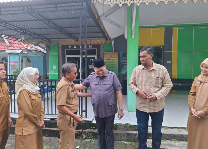 Sentil Masalah Sampah yang Viral, Ketua DPRD Kota Jambi Minta Lurah Tak Hanya Diam di Kantor