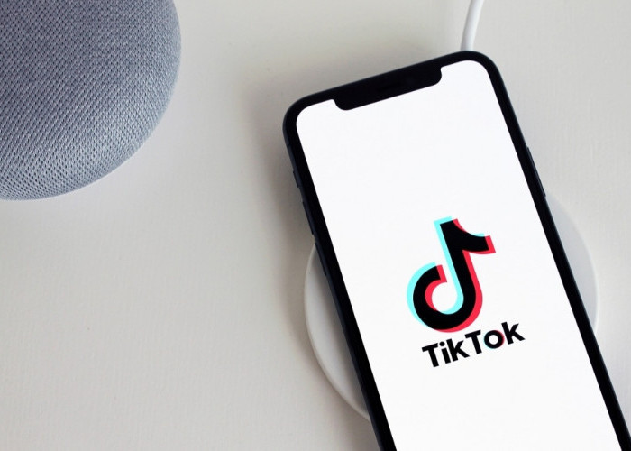 TikTok: Dari Hiburan ke Sumber Informasi Utama untuk Generasi Muda