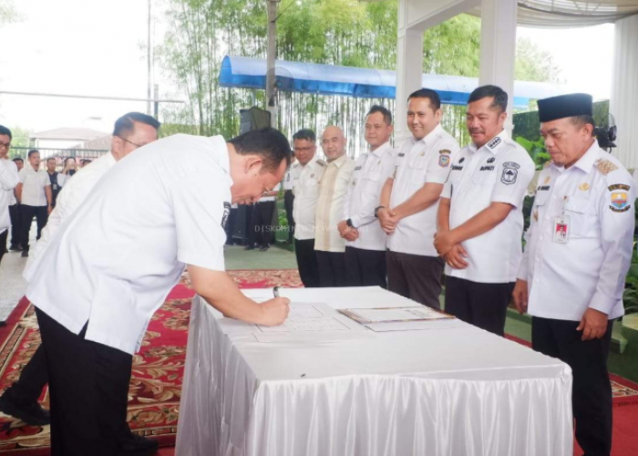 Bupati Muaro Jambi Teken MoU dengan Kepala Badan Gizi Nasional RI untuk Program Makan Bergizi Gratis