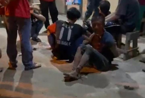 Curi Puluhan Paket Dalam Gudang Penyimpanan Barang di Telanaipura, 2 Pria Dihajar Massa