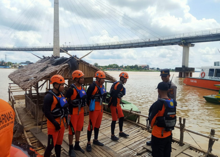 Mancing di Sungai Batang Hari, Warga Arab Melayu Kota Jambi Tenggelam