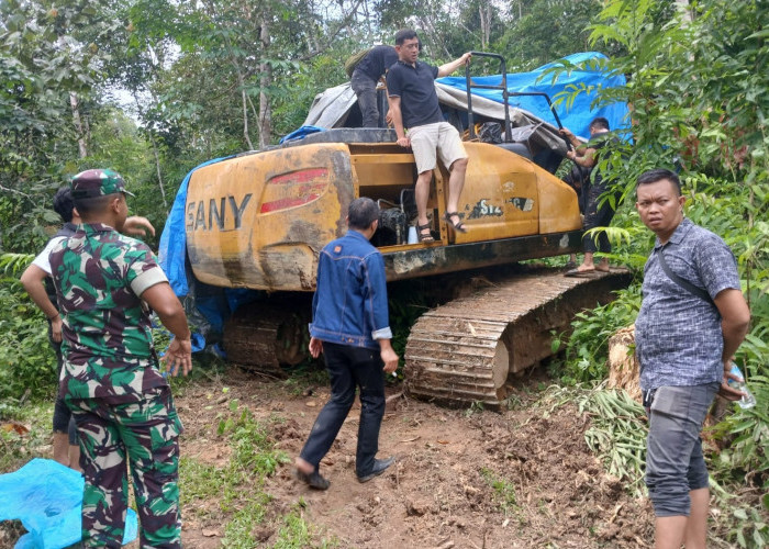 Razia PETI, Polres Bungo Amankan 1 Unit Excavator dan 3 Set Komputer 