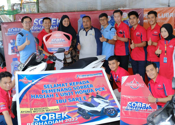 Dengar Saran Ahli, Konsumen Federal Oil'' Asal Jambi dan Bekasi Dapat Motor Matic dari Program Sobek Berhadiah