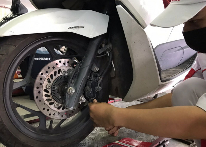 Penting, Ini Tips Perawatan Rem pada Sepeda Motor Honda