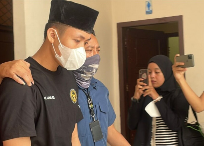 BREAKING NEWS : Sidang kasus 58 kg Sabu, Alung  Divonis Penjara Seumur Hidup, Keluarga Menangis Tersedu 