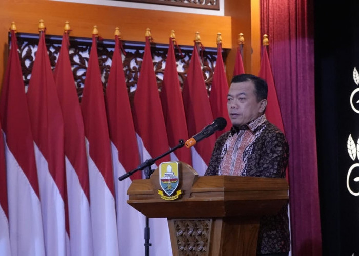 Al Haris Instruksikan Pemkab Bungo Percepat Pendataan Kerugian Longsor dan Banjir 