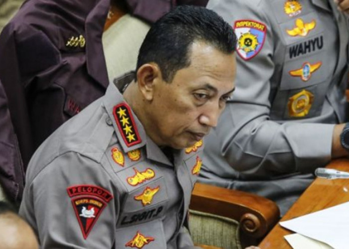 Pernyataan Tegas Kapolri di DPR: Tolak Keras Polri di Bawah Kementerian, Singgung Ancaman ‘Matahari Kembar’