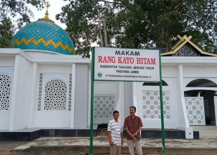 PTPN IV Regional IV Bikin Papan Nama Makam Orang Kayo Hitam 