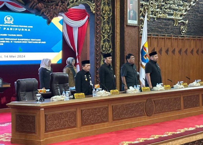 DPRD Provinsi Jambi Setujui 4 Laporan Pansus Menjadi Rekomendasi Dewan dalam Rapat Paripurna