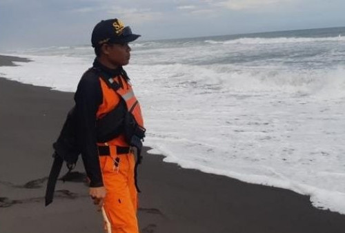 Tim SAR Gabungan Hentikan Pencarian Pelajar SMP yang Hilang Terseret Arus Pantai Congot