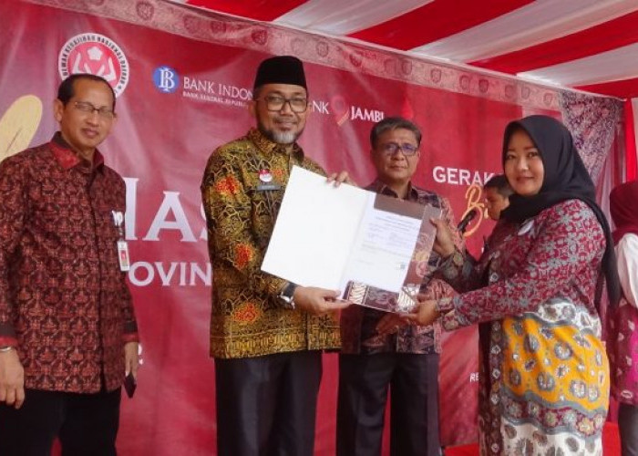 Sekda Provinsi Jambi Sudirman Ajak ASN dan Masyarakat Cintai Batik Jambi