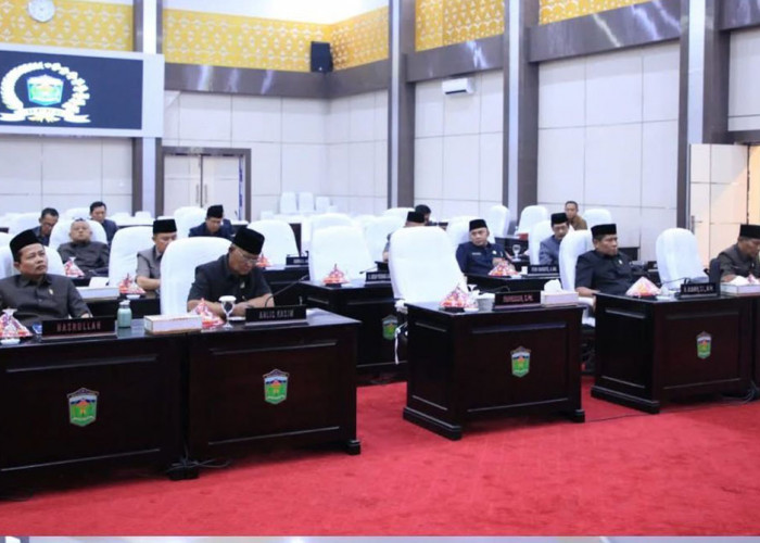 Rapat Paripurna Penjelasan Rancangan Peraturan DPRD tentang Tatib DPRD Kota Sungai Penuh