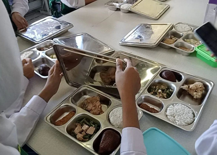 Dinkes Mataram Rutin Awasi Makan Bergizi Gratis, Pastikan Aman dan Bantu Tekan Stunting