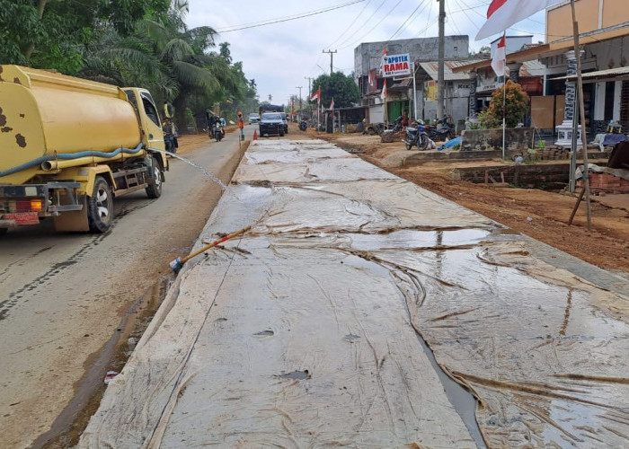 SKK Migas – PetroChina Bangun Jalan Blok D Geragai bagi Masyarakat Tanjung Jabung Timur