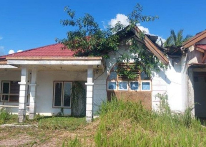 Mubazir Betul! Begini Kondisi Rumah Dinas Pejabat Eselon 2 Pemkab Tebo yang Tak Terurus