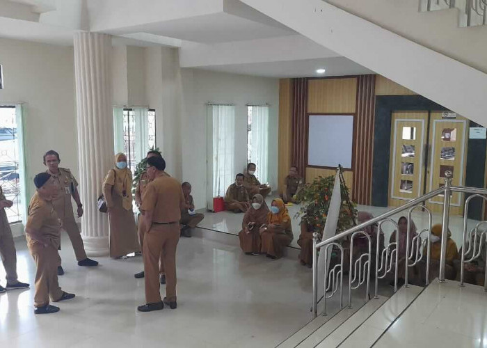 Kisruh Inspektorat Kota Jambi, PNS Sebut Kepala Inspektorat Tak Bisa Memimpin, Ini Alasannya