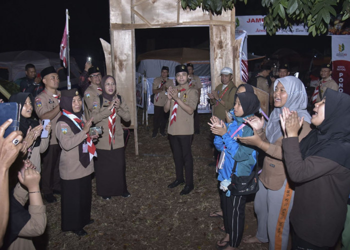 Wawako Diza Terima Lencana Darma Bakti Pramuka, Pemkot Jambi Tegaskan Komitmen Perkuat Gerakan Pramuka