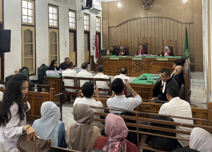 Jaksa Tuntut Irwan Perangin-angin 1,5 Tahun Penjara, Kuasa Hukum Sebut Fakta Sidang Diabaikan