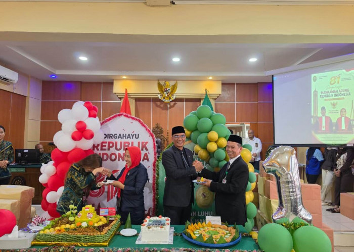Gelar Upacara di HUT ke-81 Makamah Agung, Kepala PN Jambi : Pelayanan Terbaik untuk Pencari Keadilan 