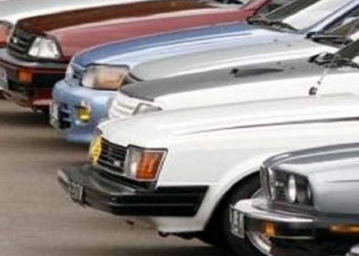 Bukan Cuma Soal Gengsi, Ini Alasan Mobil 'Tua' Masih Laris Manis di Daerah