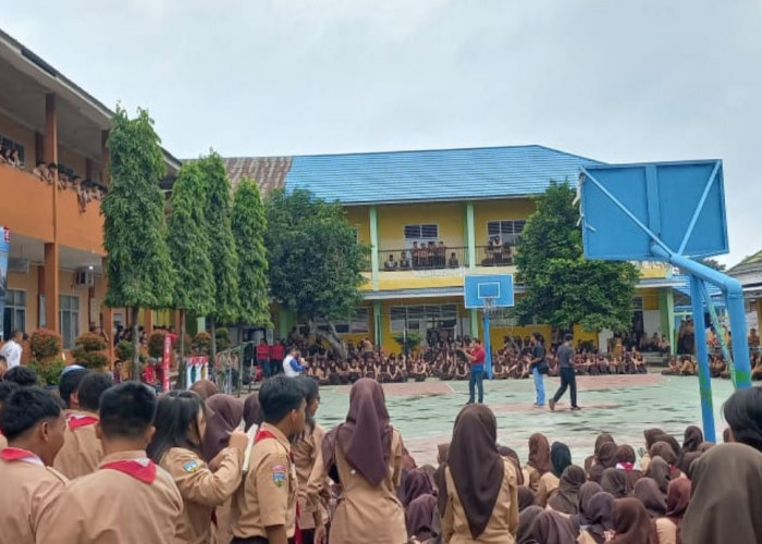 Honda Roadshow to School, Siswa SMA N 2 Jambi Siap Berkendara Aman