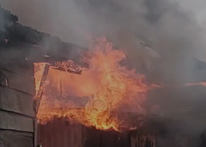 Kebakaran Hebat di Jelutung, 19 Rumah Terbakar dan 20 KK Terdampak