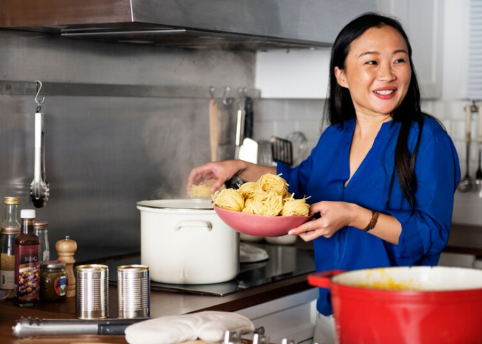 Bund! Lakukan 4 Cara Ini Bikin Dapur Tetap Sejuk dan Nyaman di Cuaca Panas Saat Ini