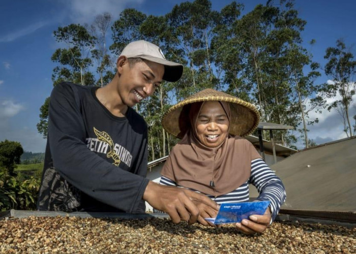 Terdepan Dukung UMKM, BRI Raih Penghargaan Internasional Best SME Bank in Indonesia